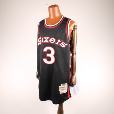 Allen Iverson 3 Philadelphia 76ers Hardwood Classics Jersey – Mitchell & Ness – Maat XL